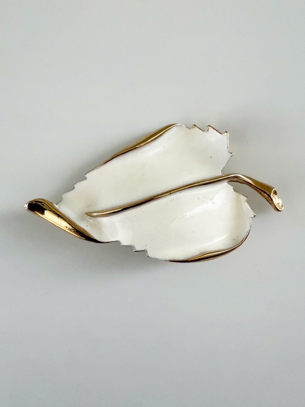 Vintage White Enamel Gold Tone Leaf Brooch Pin